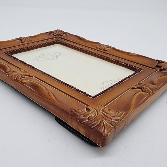 Vintage Inspired Ornate Brown Resin Photo Frame With Embossed Faux Wood Leather - Picture 11 of 11